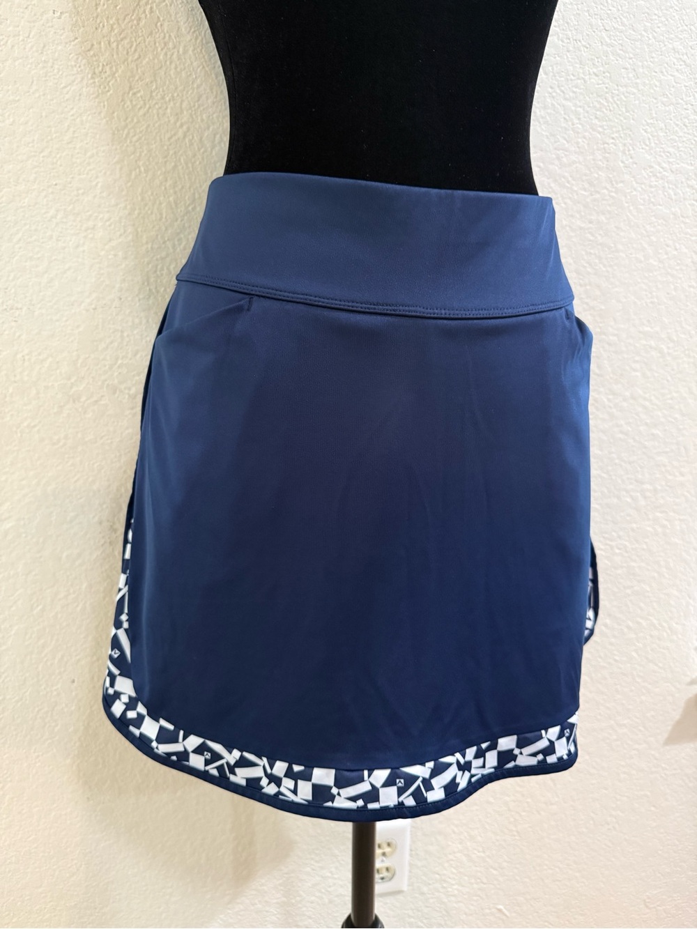 Callaway  Two-tone Geometric Blocked Golf Skort Small